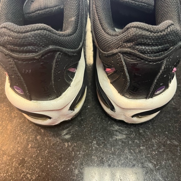 Nike tailwind sz 9 great condition no box included - Picture 9 of 9